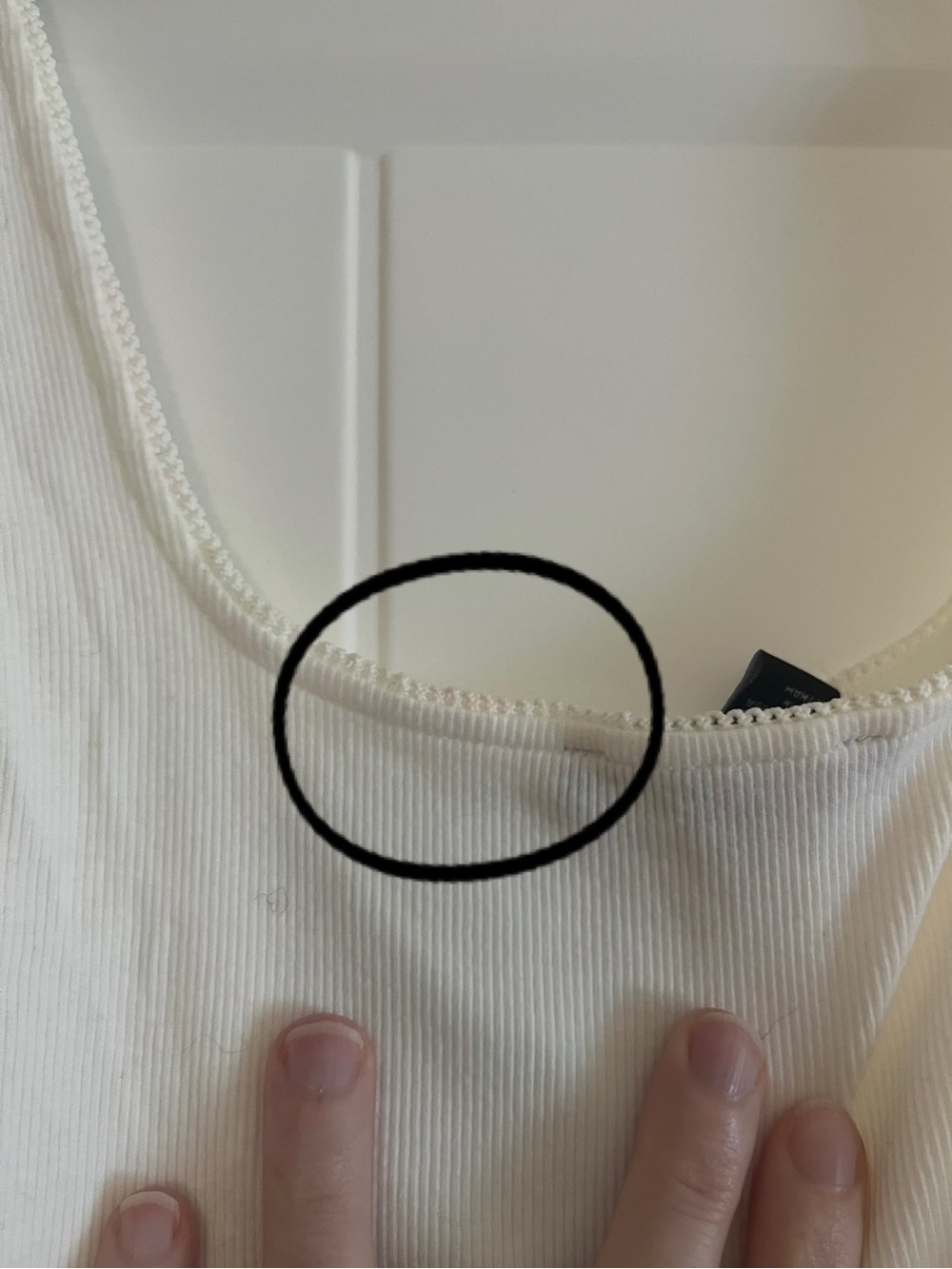 White Cropped Tank - Picture 3 of 5
